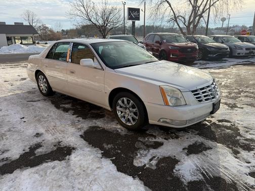 2008 Cadillac DTS Luxury III