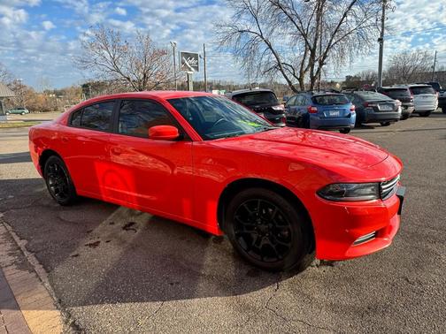 2017 Dodge Charger SE