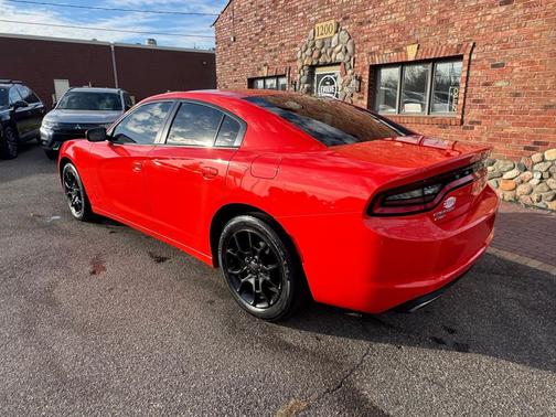 2017 Dodge Charger SE