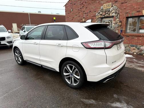 2017 Ford Edge Sport