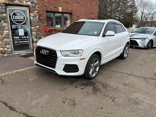 2017 Audi Q3 2.0T Premium Plus