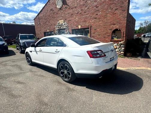 2013 Ford Taurus SHO