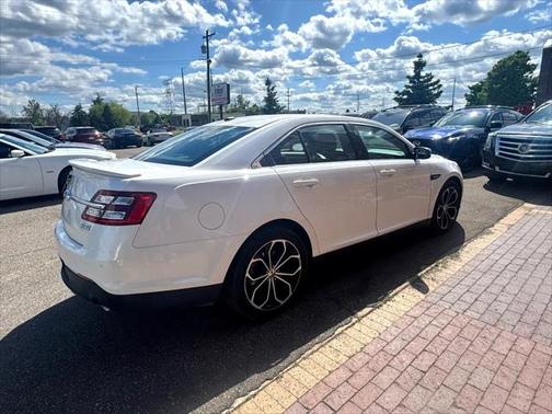 2013 Ford Taurus SHO