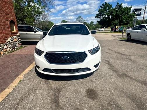 2013 Ford Taurus SHO