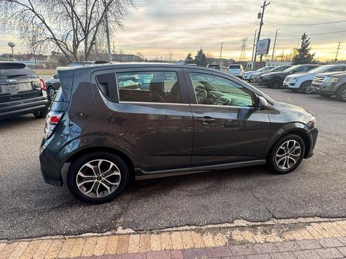 2019 Chevrolet Sonic LT