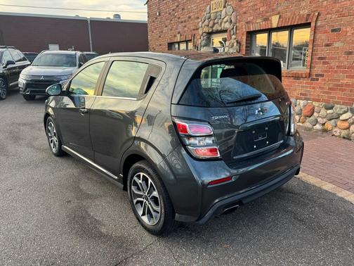 2019 Chevrolet Sonic LT