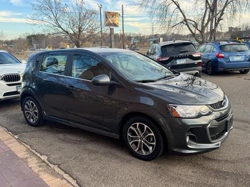 2019 Chevrolet Sonic LT