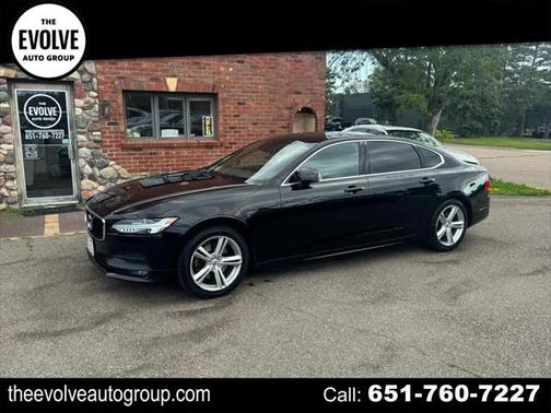 2019 Volvo S90 T5 Momentum