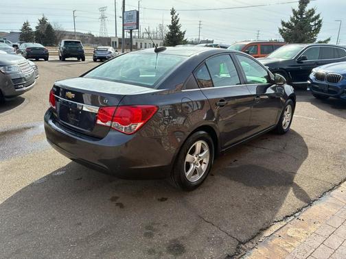 2015 Chevrolet Cruze 1LT