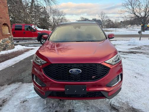 2022 Ford Edge ST