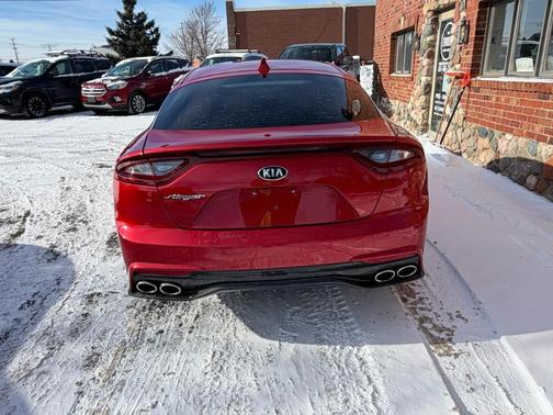 2019 Kia Stinger Base