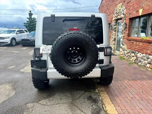 2012 Jeep Wrangler Unlimited Sahara