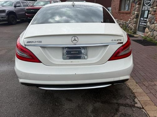 White 2012 Mercedes-Benz CLS-Class
