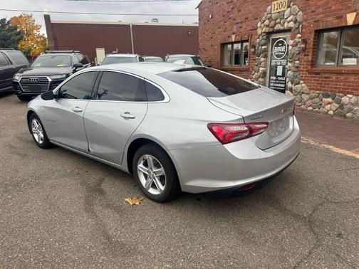 2022 Chevrolet Malibu LT