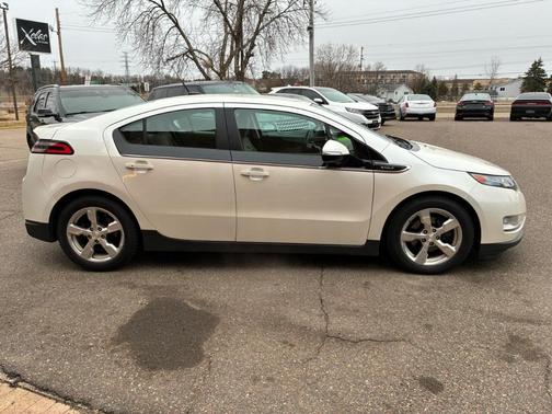 2013 Chevrolet Volt Base