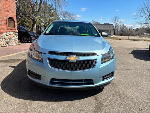2011 Chevrolet Cruze LS