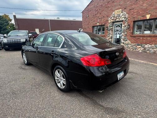 2013 INFINITI G37x Base