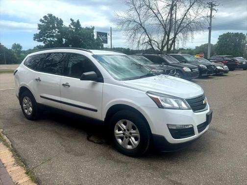 2017 Chevrolet Traverse LS