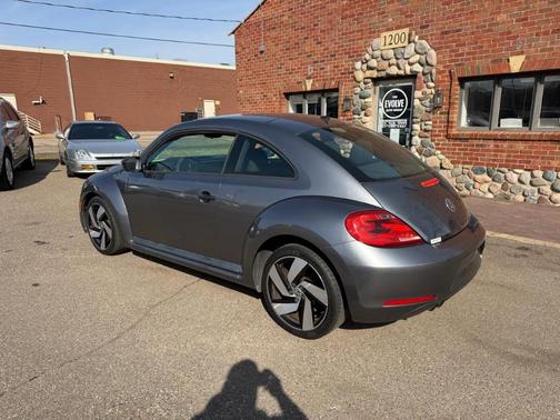Gray 2014 Volkswagen Beetle 1.8T
