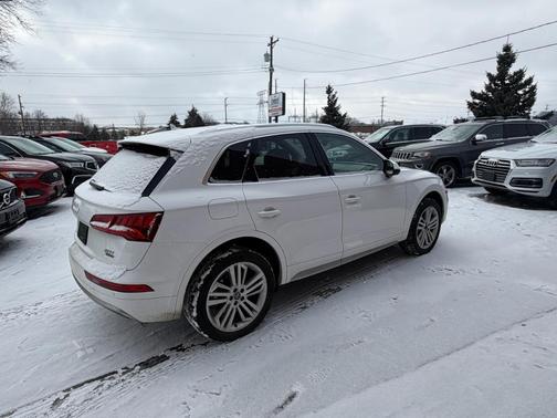 2018 Audi Q5 2.0T Premium Plus