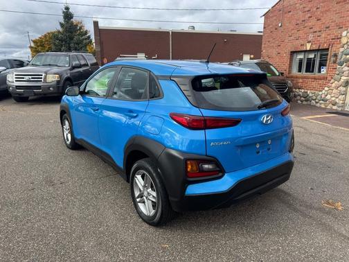 2021 Hyundai KONA SE