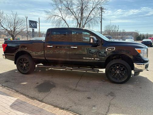 2018 Nissan Titan XD SV