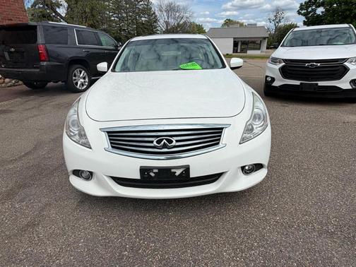 Moonlight White 2013 INFINITI G37x Base