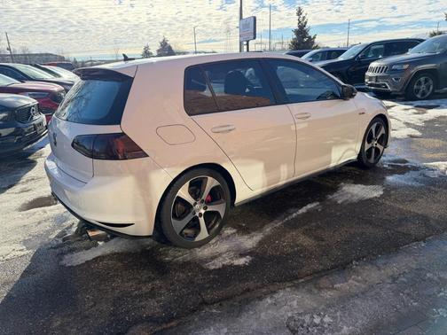 2015 Volkswagen Golf GTI S