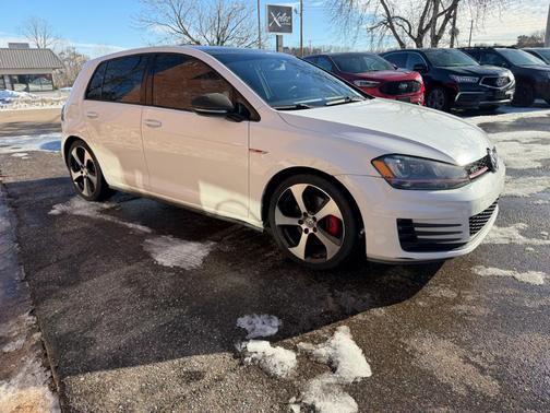 2015 Volkswagen Golf GTI S
