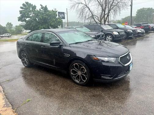 2018 Ford Taurus SHO