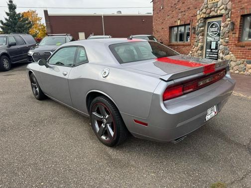 2014 Dodge Challenger SXT
