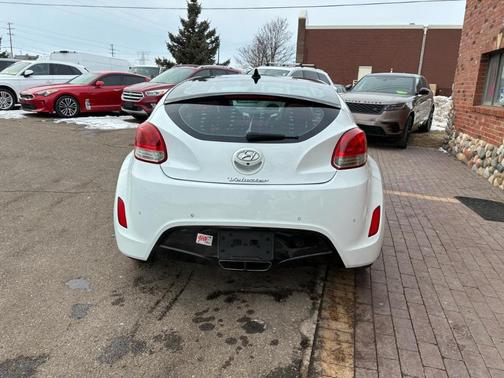 2012 Hyundai Veloster Base