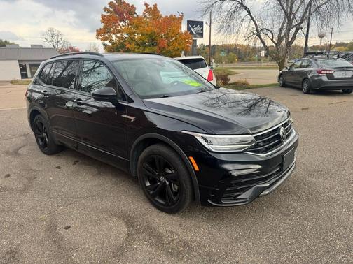 2023 Volkswagen Tiguan 2.0T SE R-Line Black 4MOTION