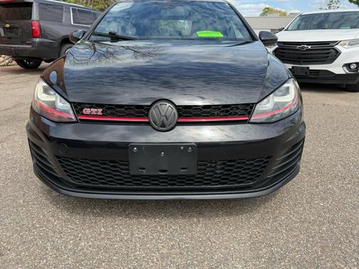 Deep Black Pearl Effect 2016 Volkswagen Golf GTI Autobahn w/ Performance 4-Door