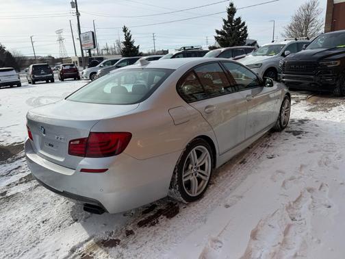 2012 BMW 550 i xDrive