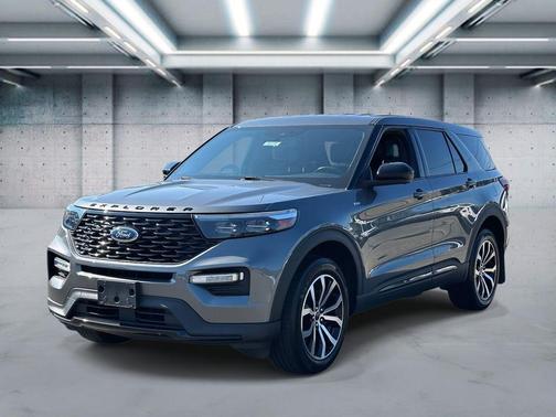 2022 Ford Explorer ST-Line