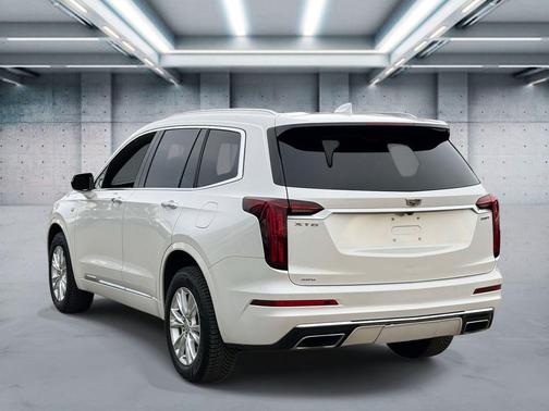 2021 Cadillac XT6 Luxury AWD