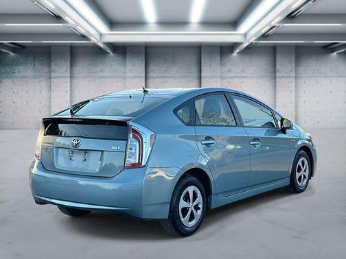 2013 Toyota Prius Two