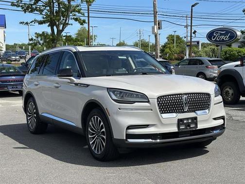 Ceramic Pearl Metallic Tri-Coat 2022 Lincoln Aviator Standard AWD