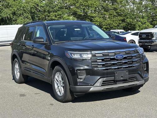 Agate Black Metallic 2026 Ford Explorer Active