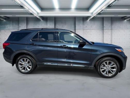 Stone Blue Metallic 2023 Ford Explorer XLT