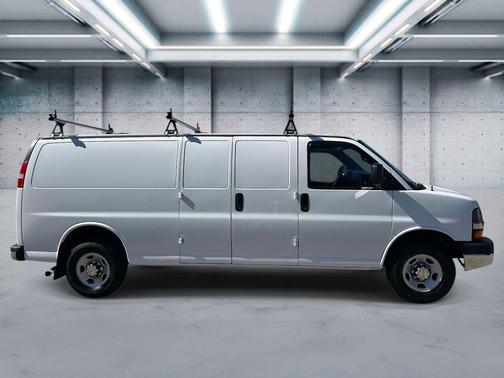 2016 Chevrolet Express 3500 Work Van