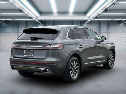 2022 Lincoln Nautilus Standard
