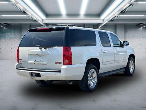 2011 GMC Yukon XL 1500 SLT