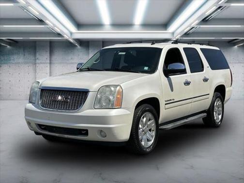 2011 GMC Yukon XL 1500 SLT