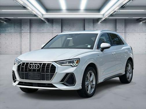 2022 Audi Q3 45 S line Premium Plus
