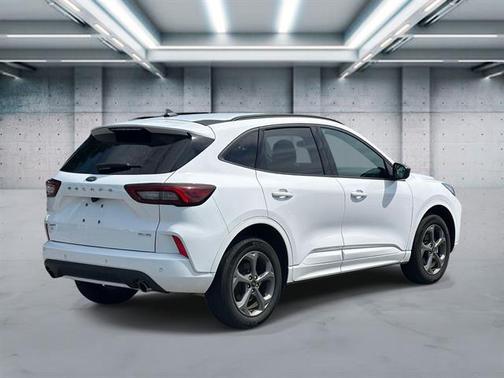 Oxford White 2023 Ford Escape ST-Line