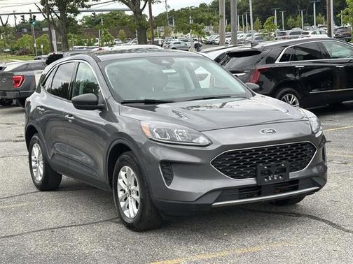Carbonized Gray Metallic 2022 Ford Escape SE