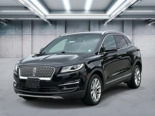 Infinite Black 2019 Lincoln MKC Select