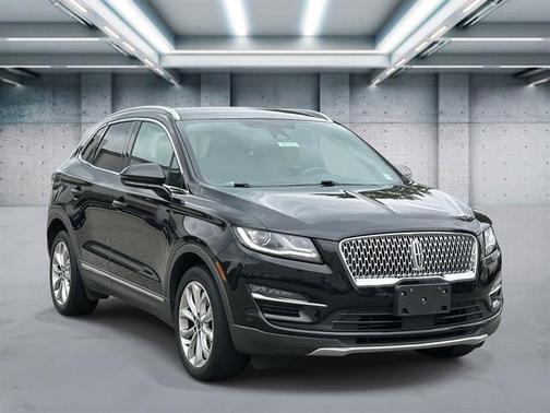 Infinite Black 2019 Lincoln MKC Select